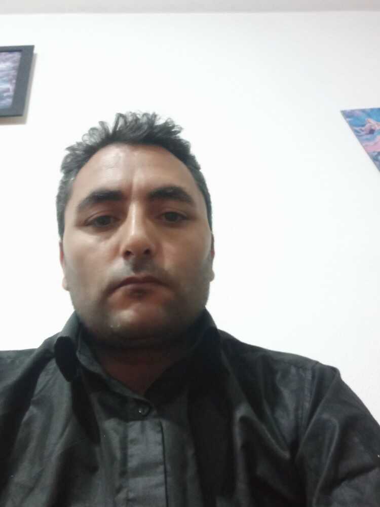 محمود علیزاده