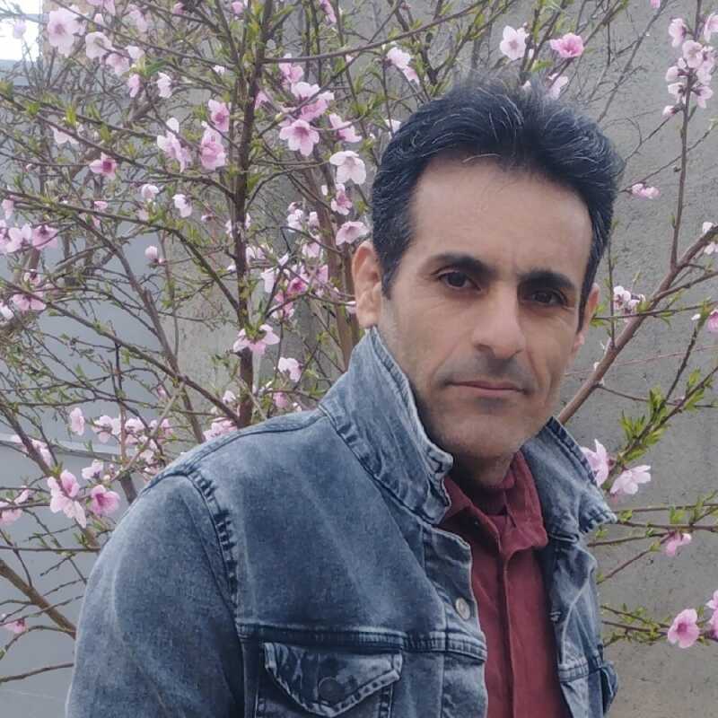 صادق حشمتی