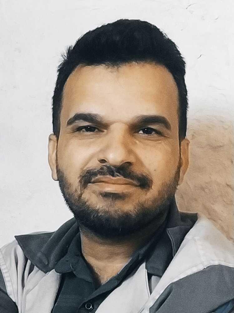 حجت جوکار