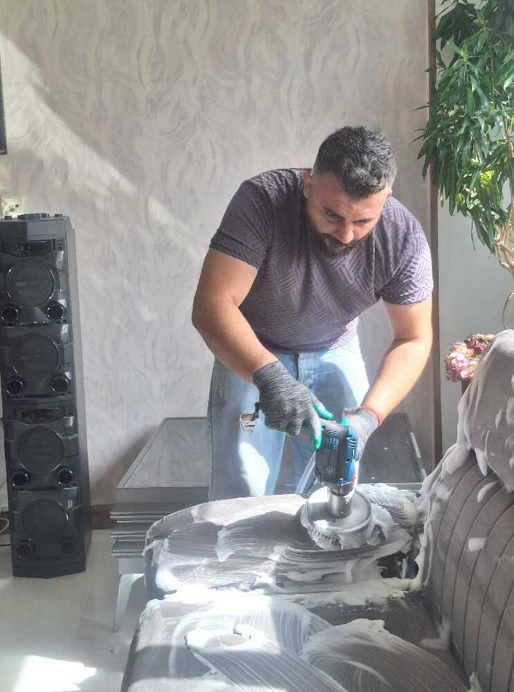 حامد ایازی