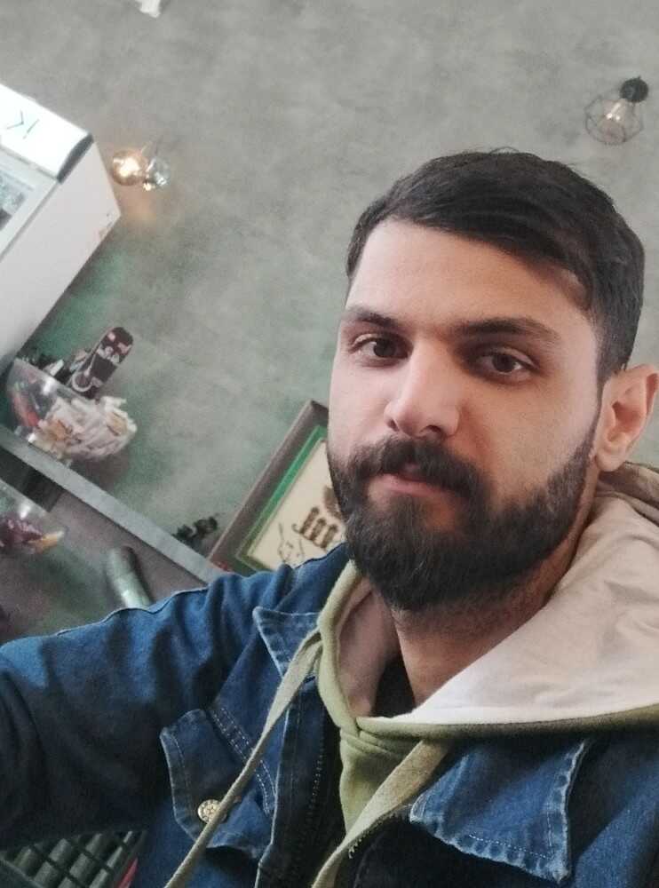 هومان کاشانی بیرگانی