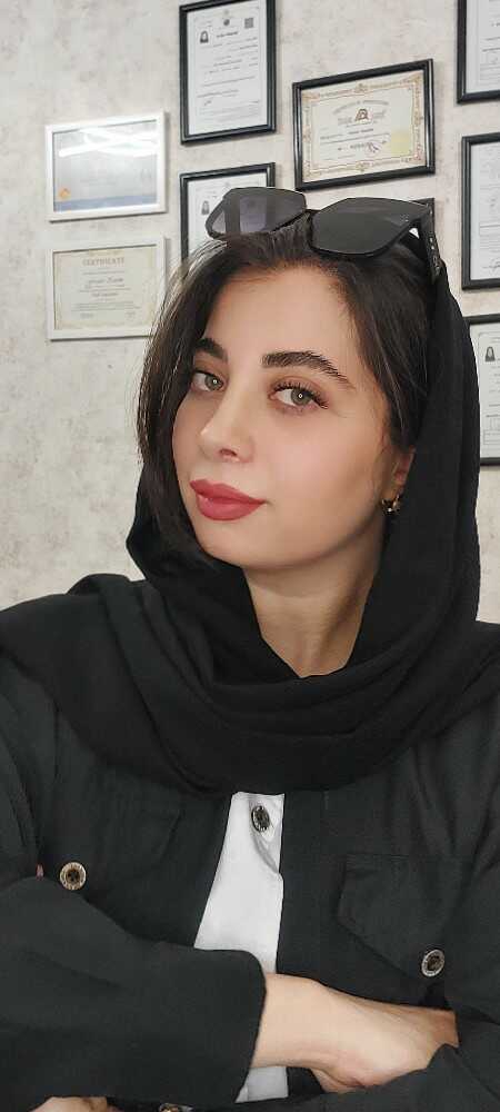 فرشته کاظمی