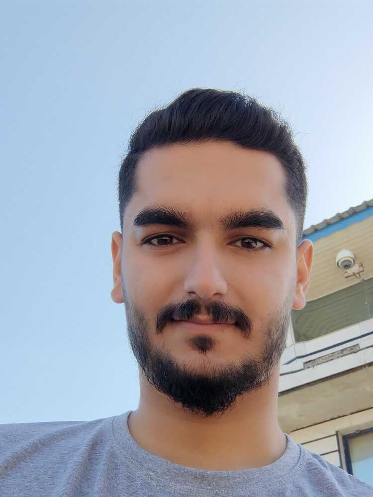 مهدی صادقی