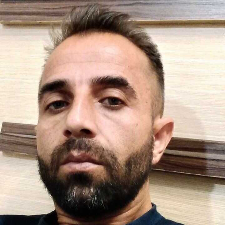 Amir نوری