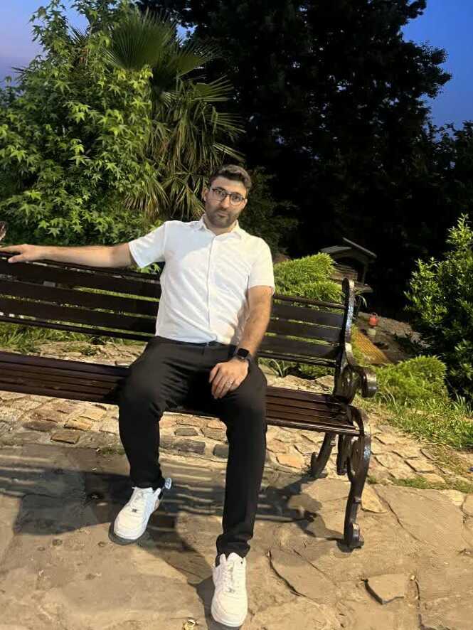 محمد باقر قربی مبصر