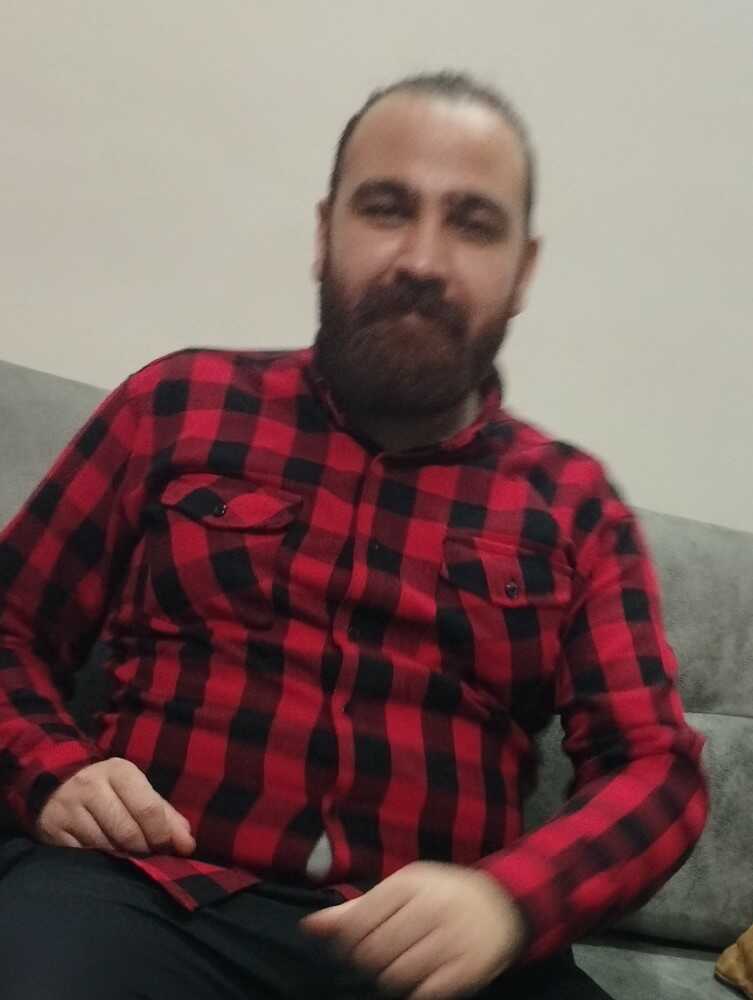 علی عبدلی
