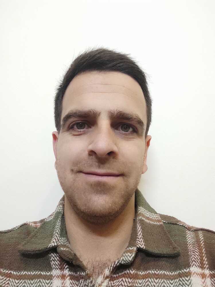 سید علی حسینی شاد