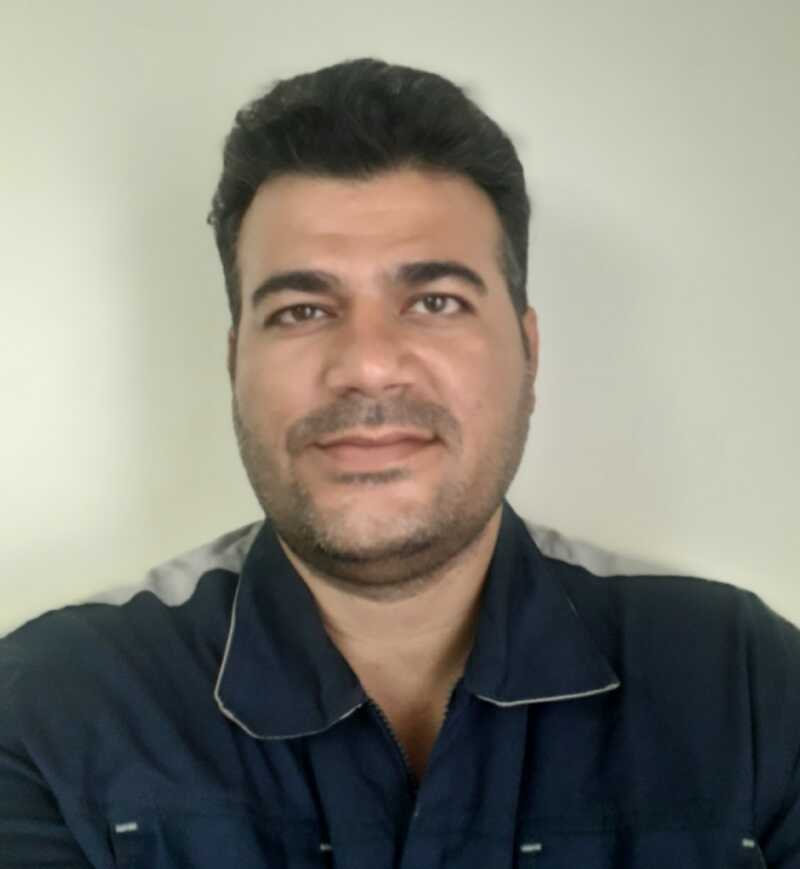 محسن صادقی