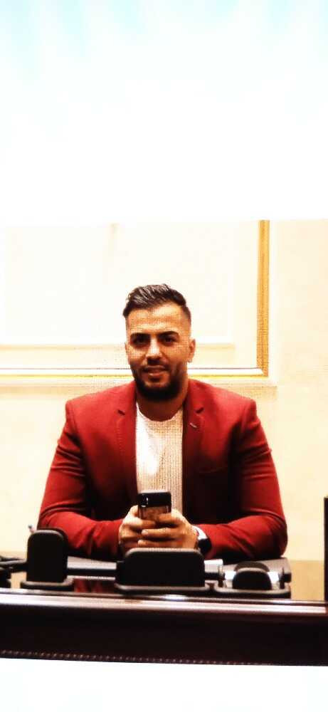 محسن براتی