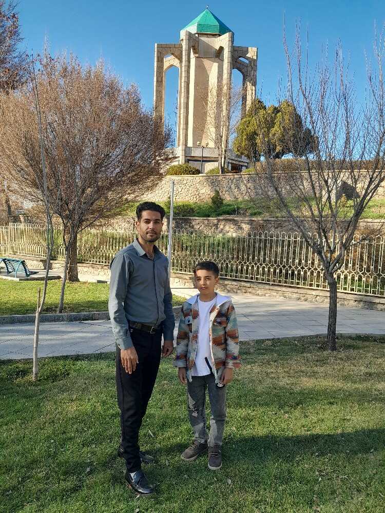 حسین اسدزاده