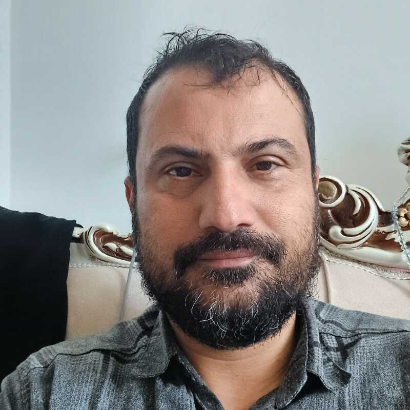 اسماعیل فتیحی