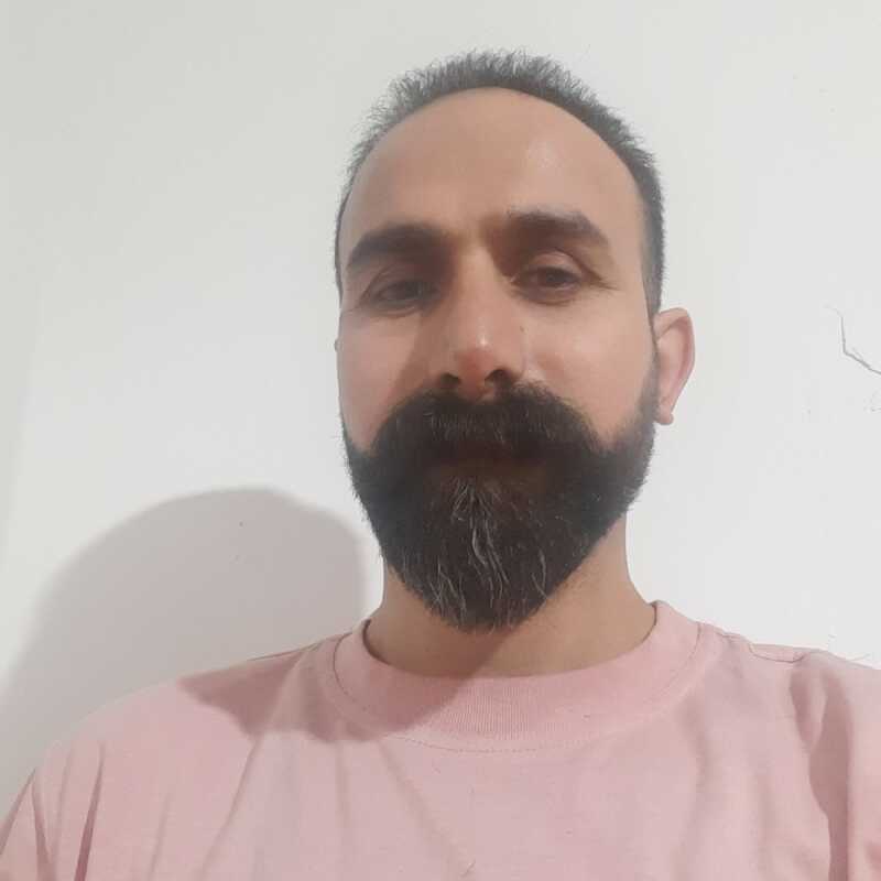 یونس ساکی