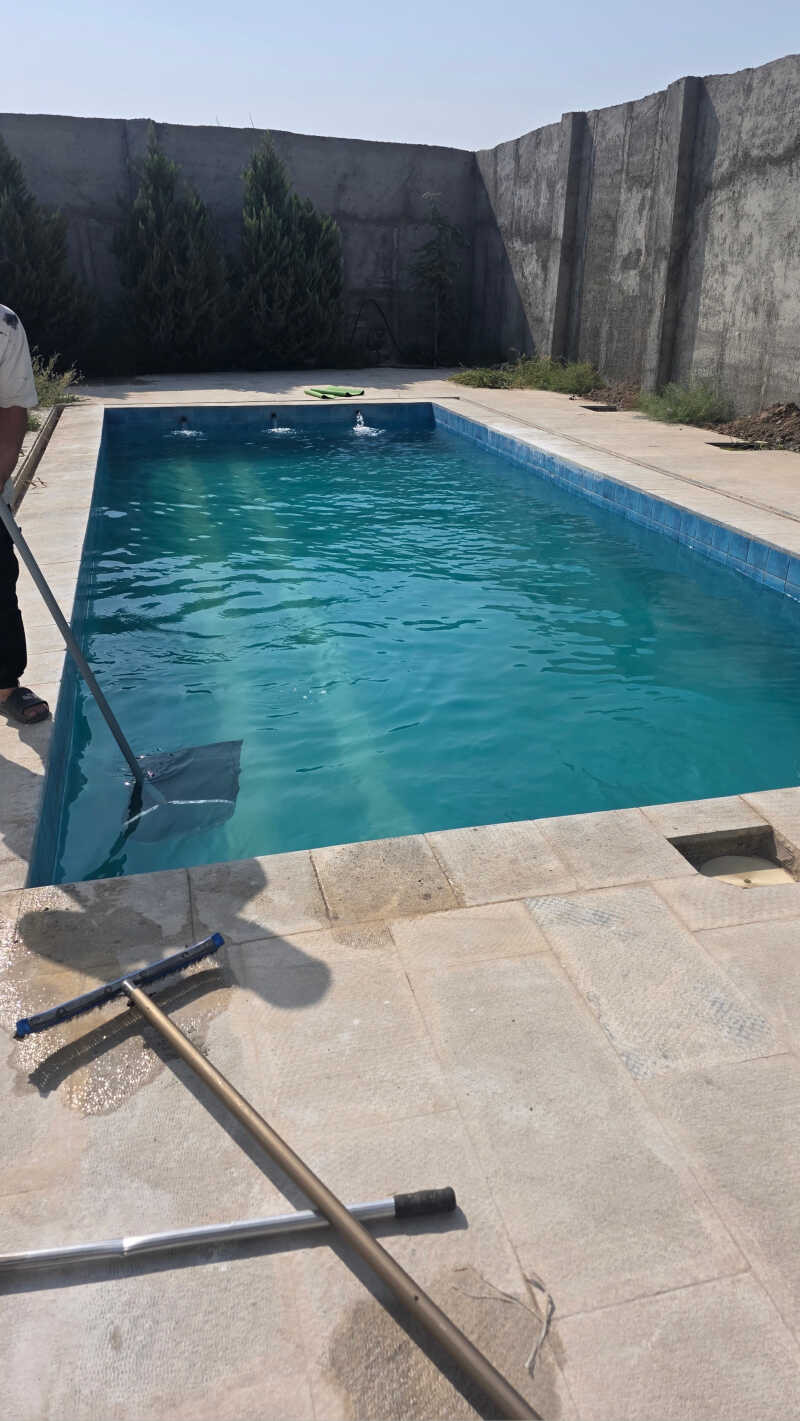 بهزاد عزیزی