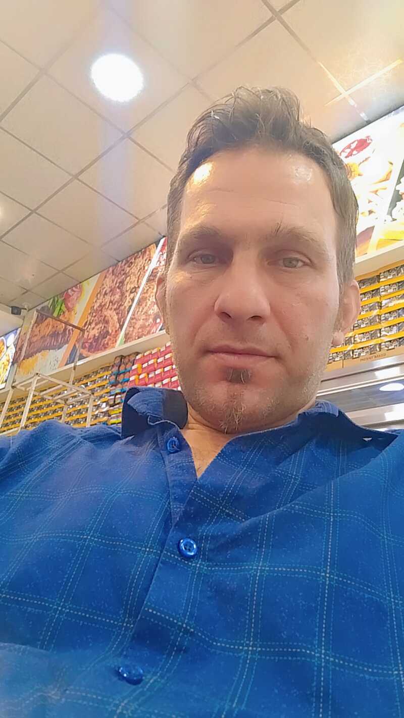عباس عشوری