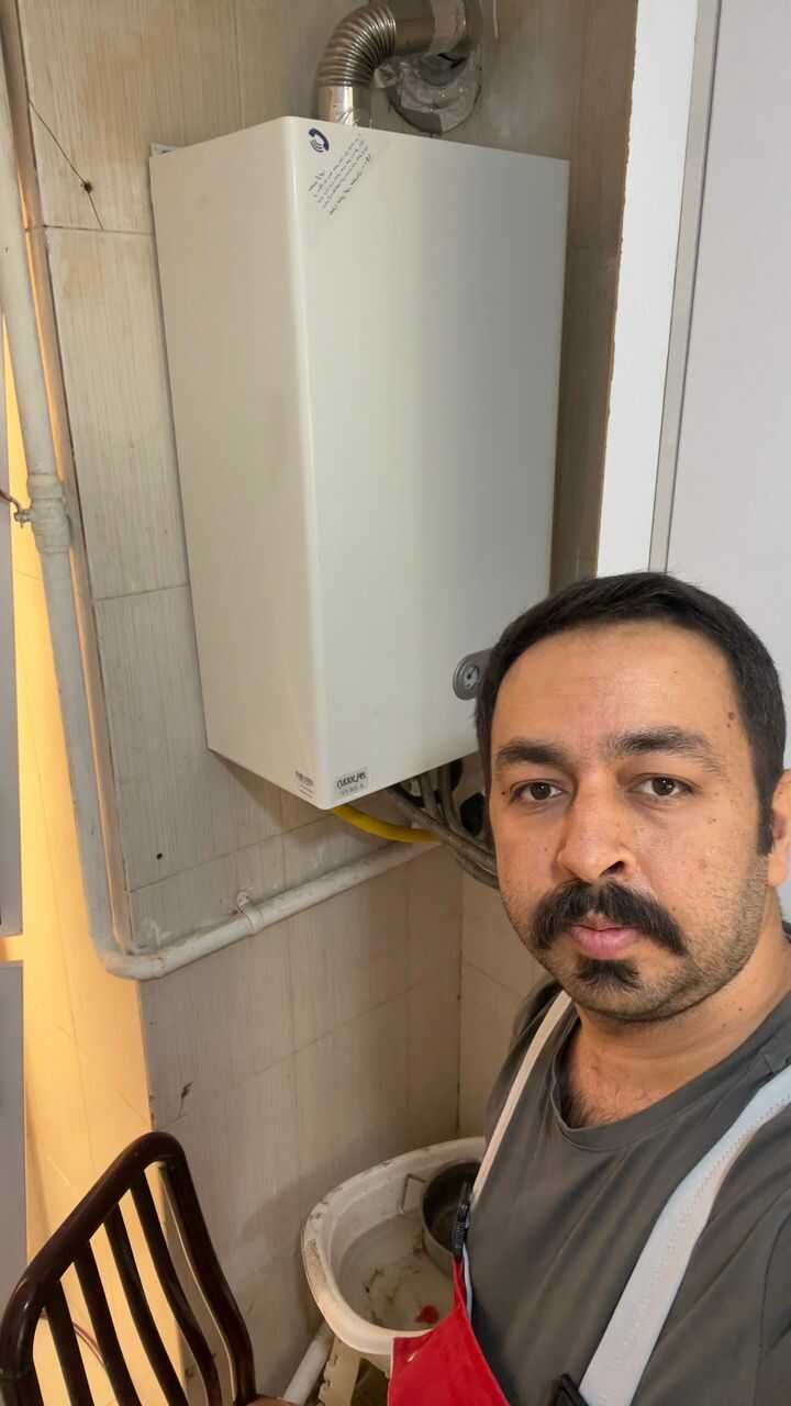 فرشاد ادیب راد