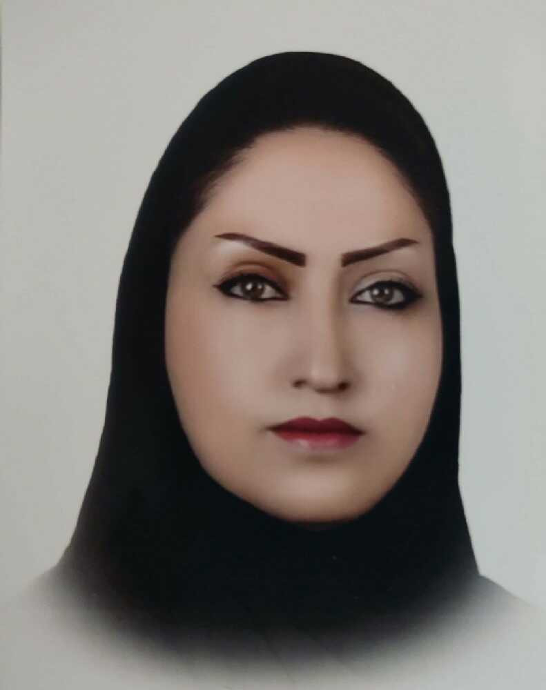 ثریا درفش