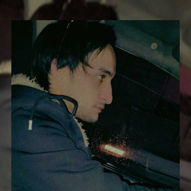 حسین اکبری آذر