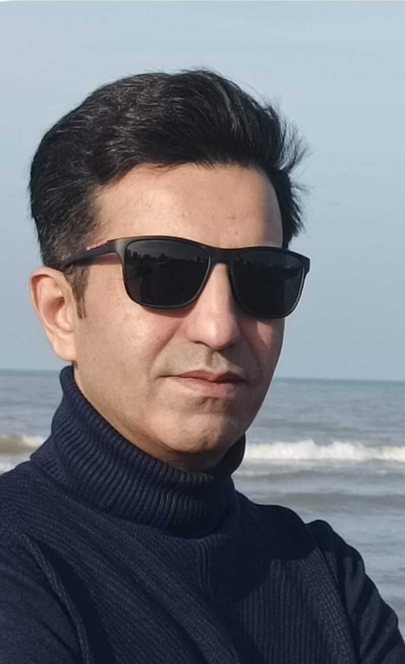 مهدی میرزاخانی