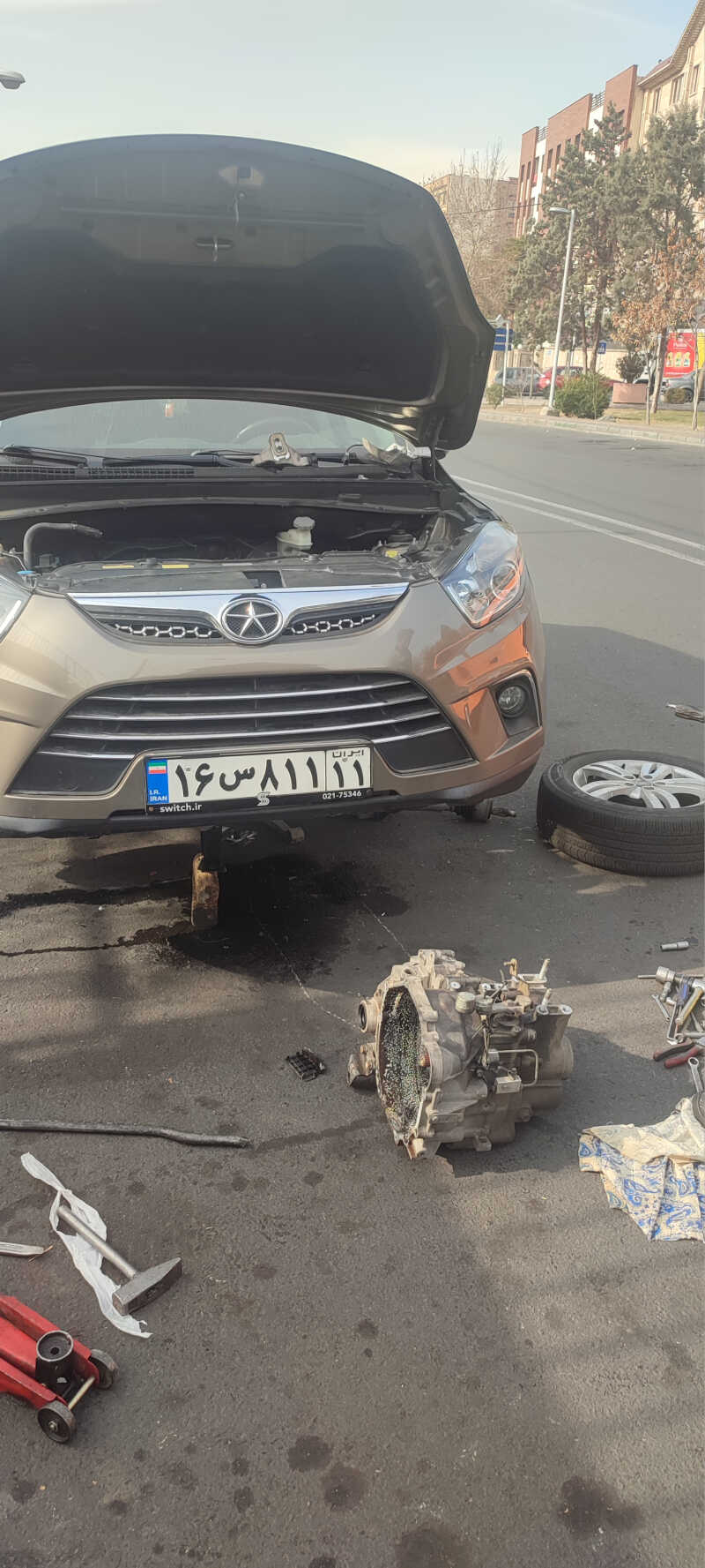 هادی لطیف