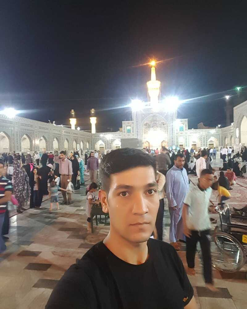 مصطفی مشتاق صدر