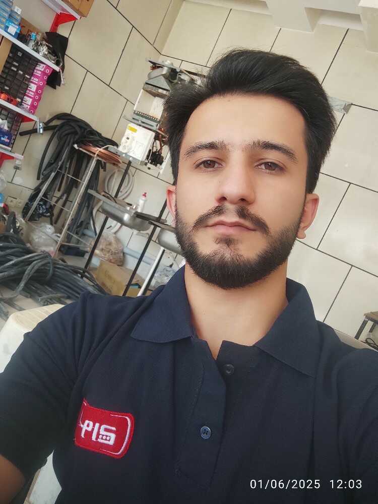 مهرداد نصیری