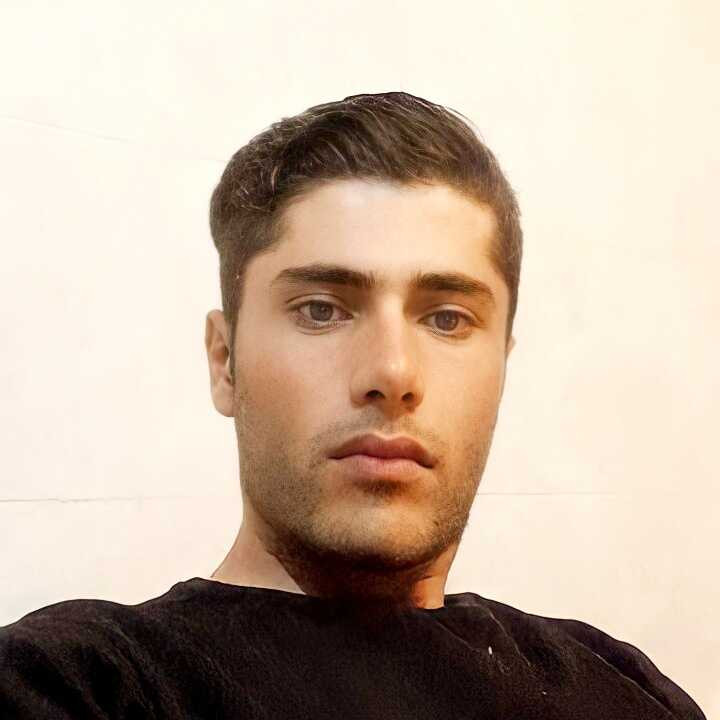 اصغر ولی موخر