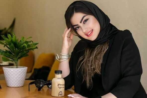 سمیه کبابیان