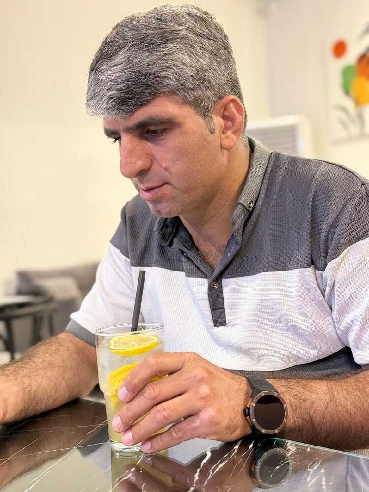 مصطفی خانجانی