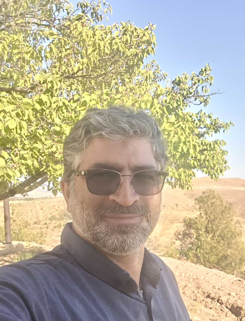 صالح بازرگان