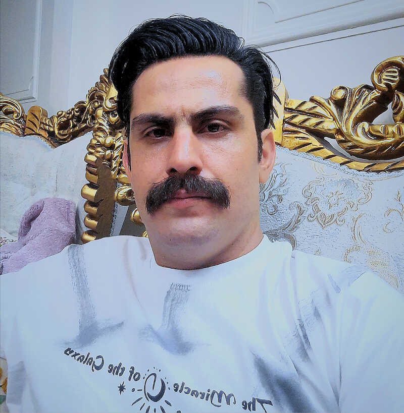 میلاد ایران پور