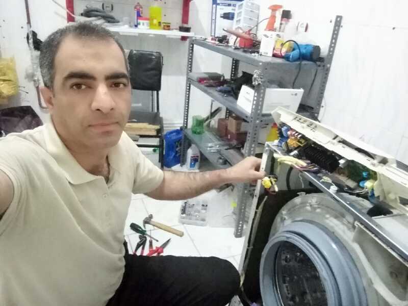 نادر عبدیان سفیده خوان