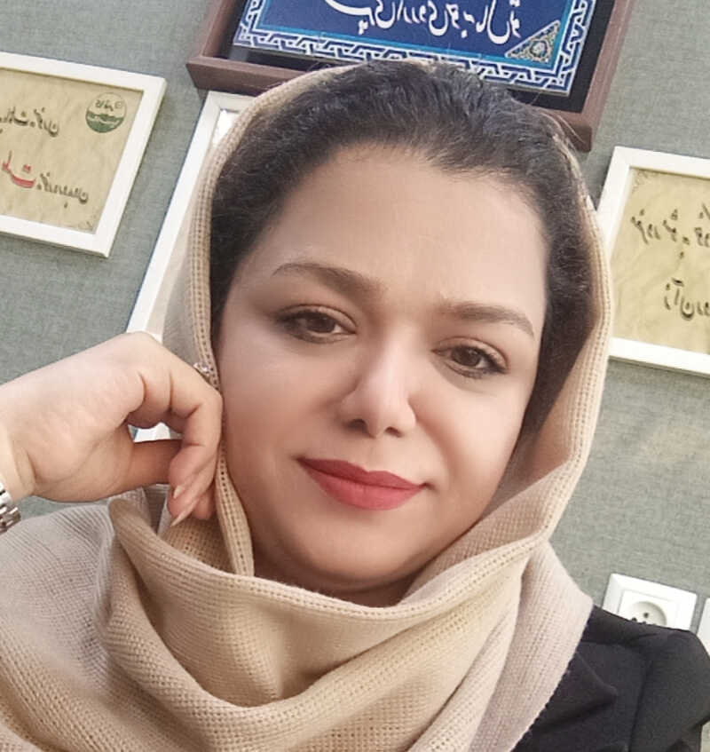 زیبا نیکنامی