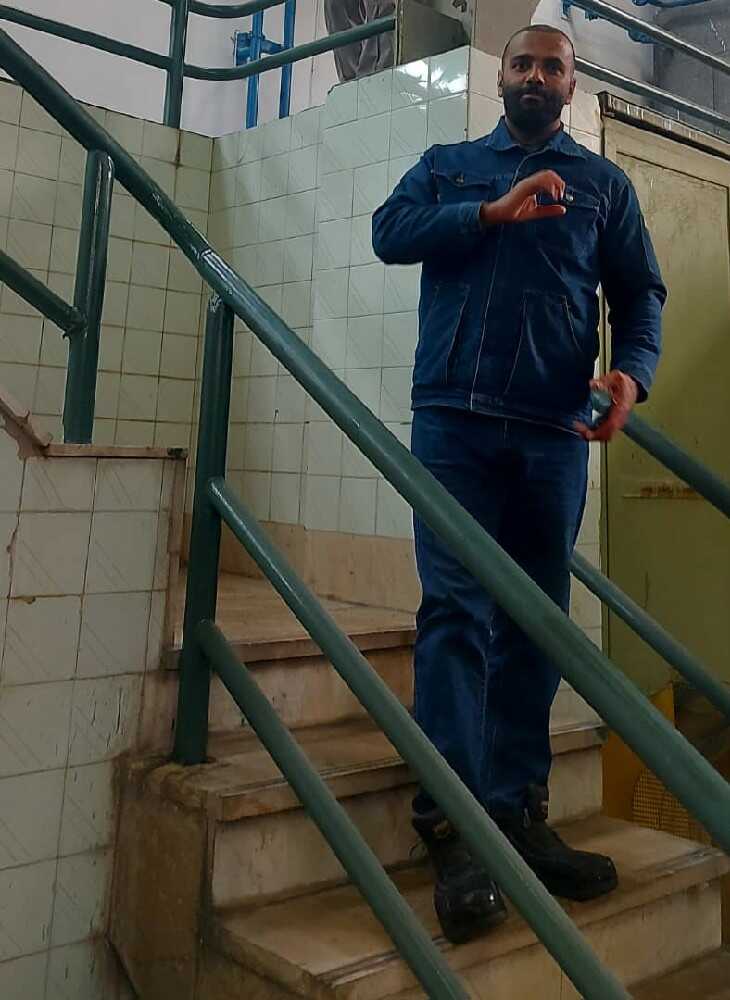 حسنعلی فاحتی تبار