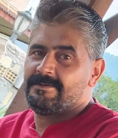 ارمان میرزایی