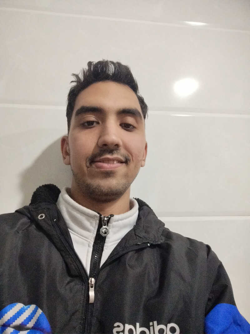 مانی الهی