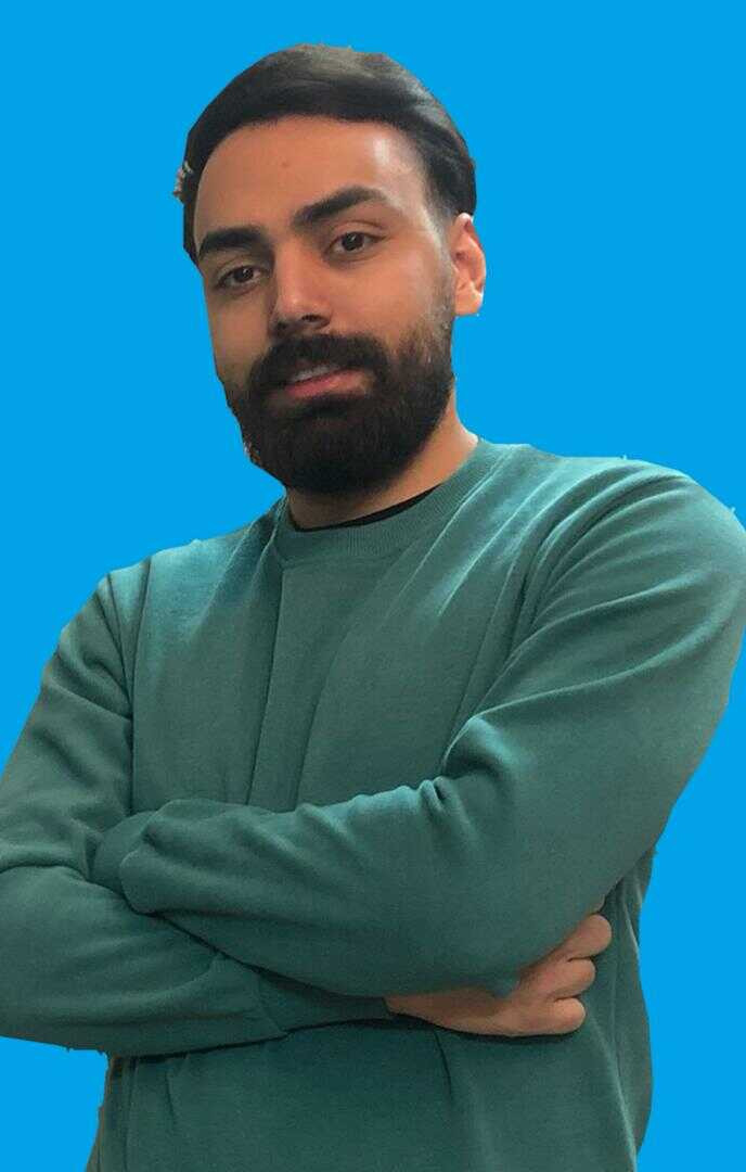 دانیال عطایی