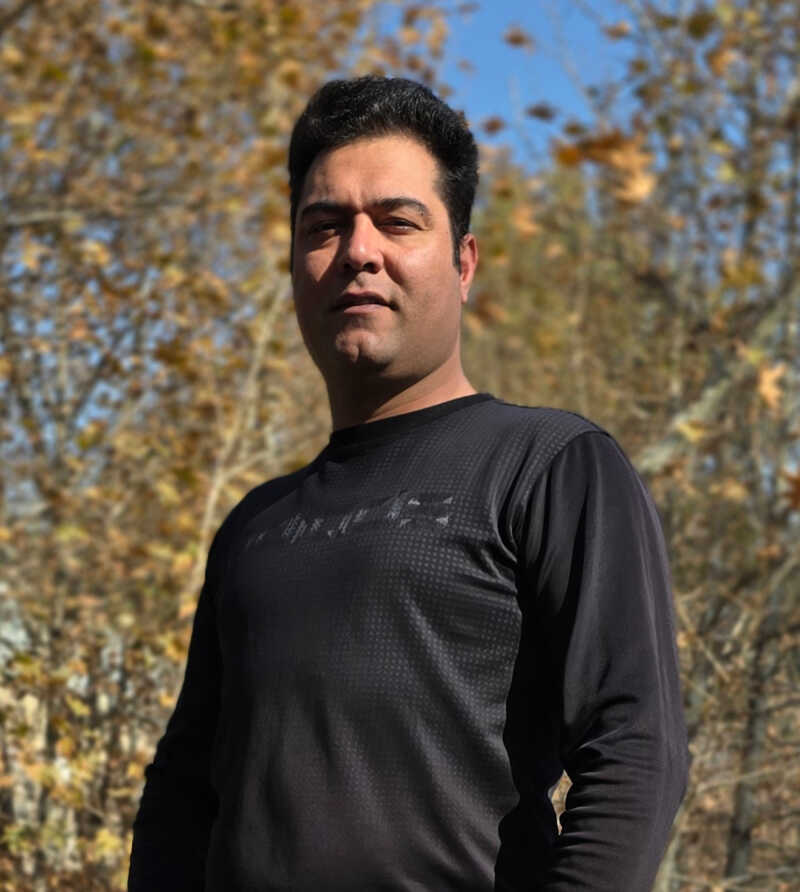 فرزاد کرباسی