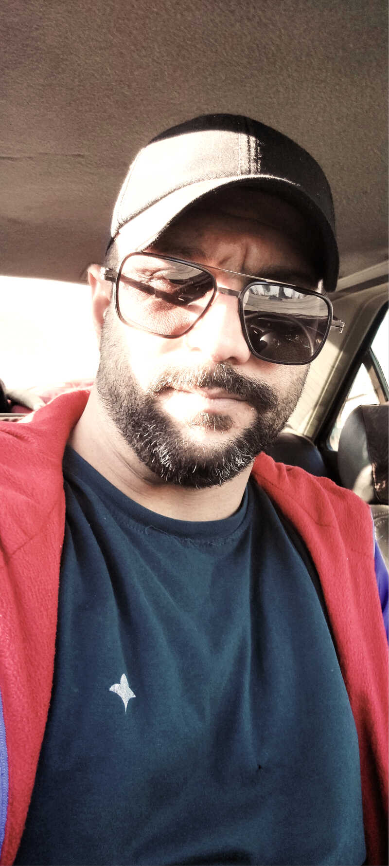 کیوان خانلری ریکنده