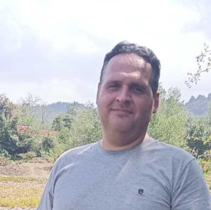 مصطفی دلشاد ماوریانی