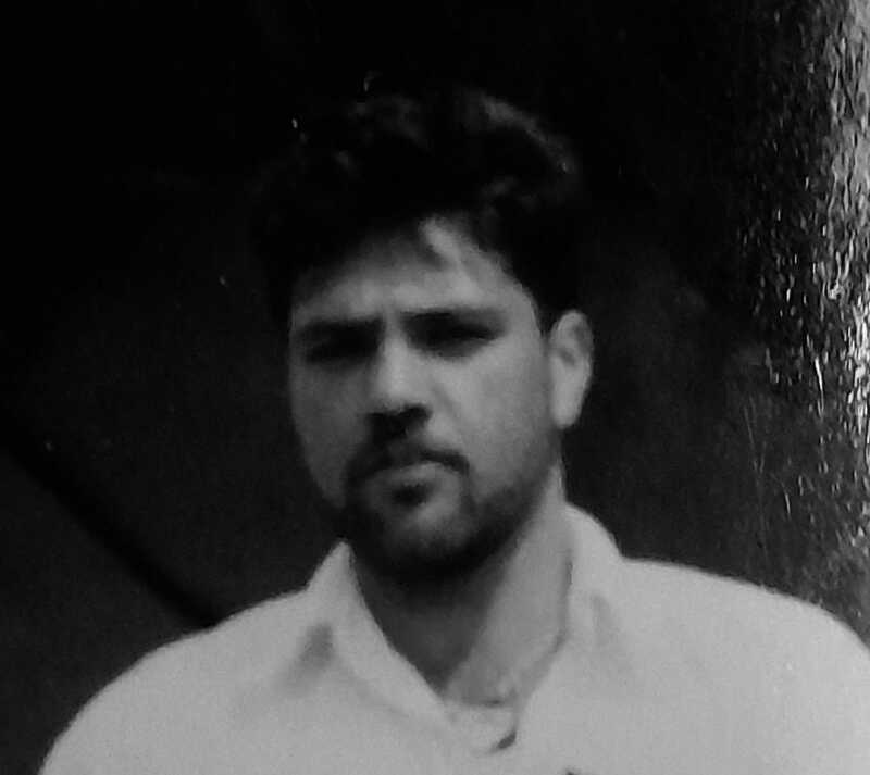 روح اله مشمولاست