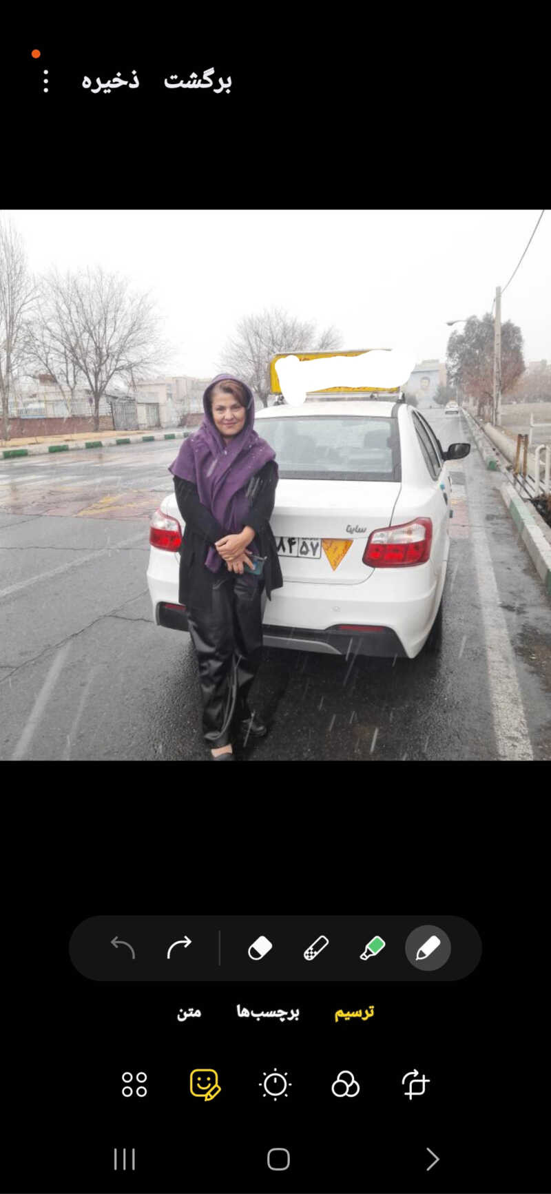 پروین همتی