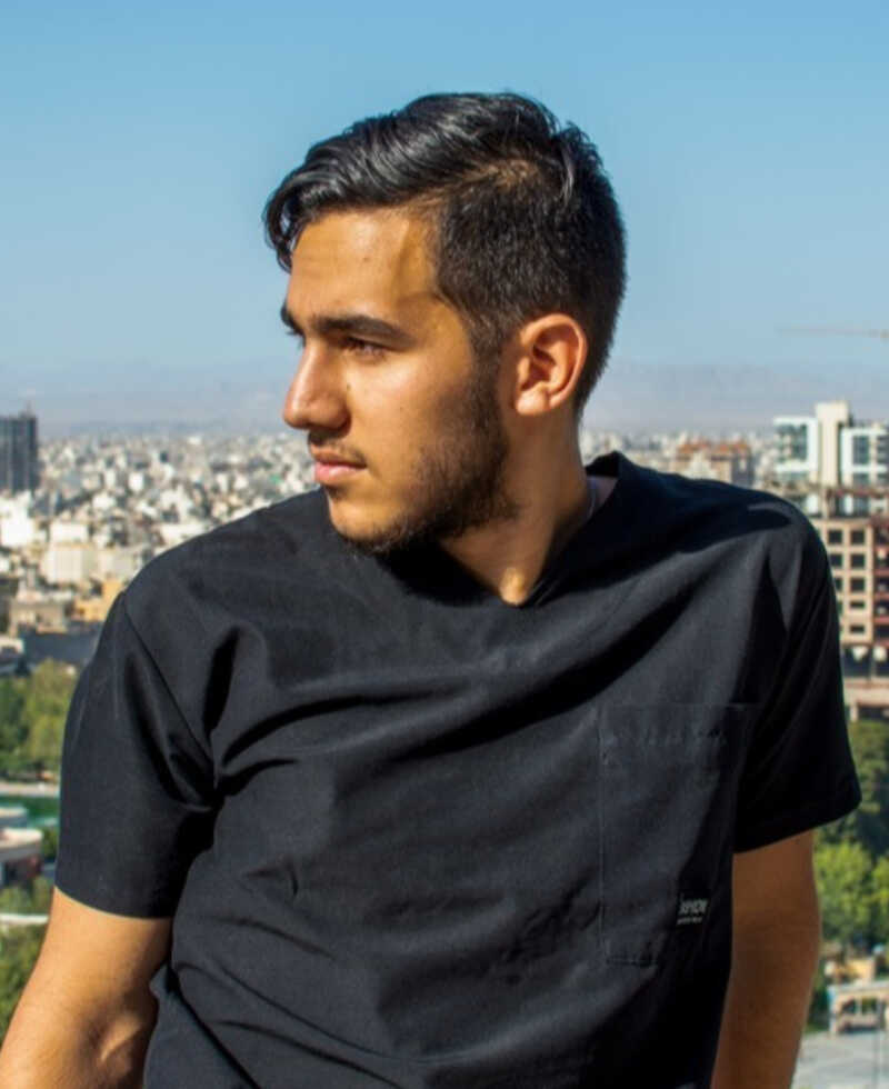 متین حسین زاده