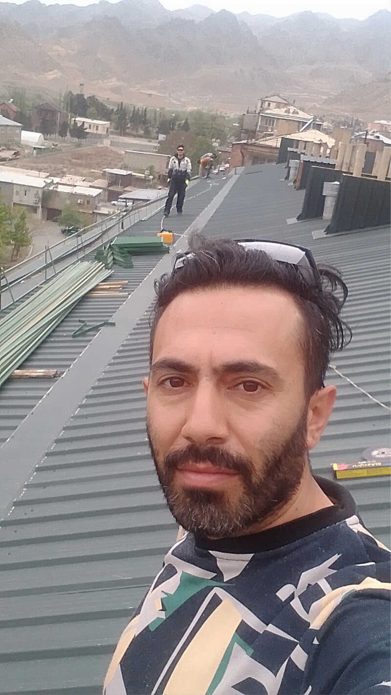 عادل دشتی