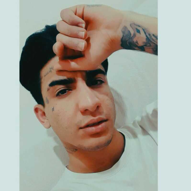 فریدون تاتاری