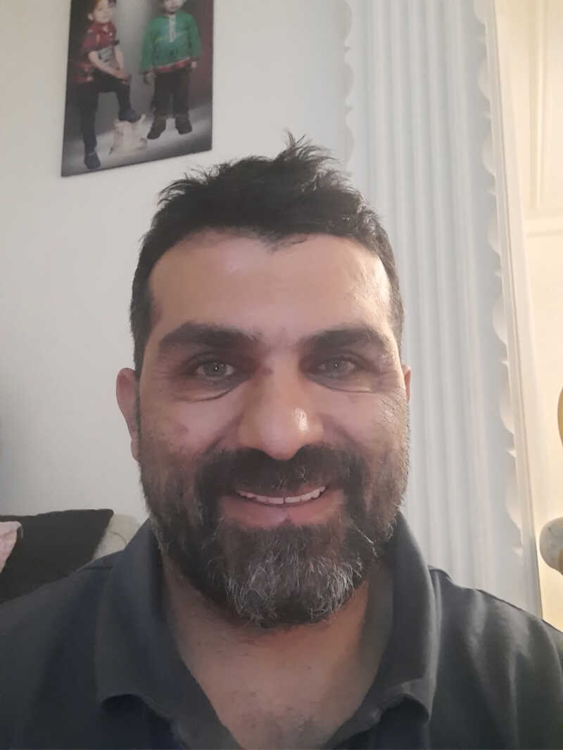 خودرو بر بادسان حسین علی دلفان آذری