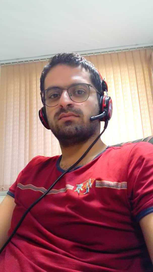 مجتبی محمودی