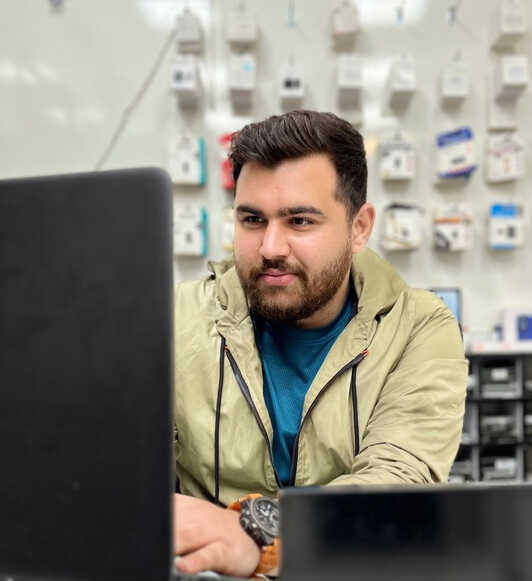 ایمان امیری رهنی