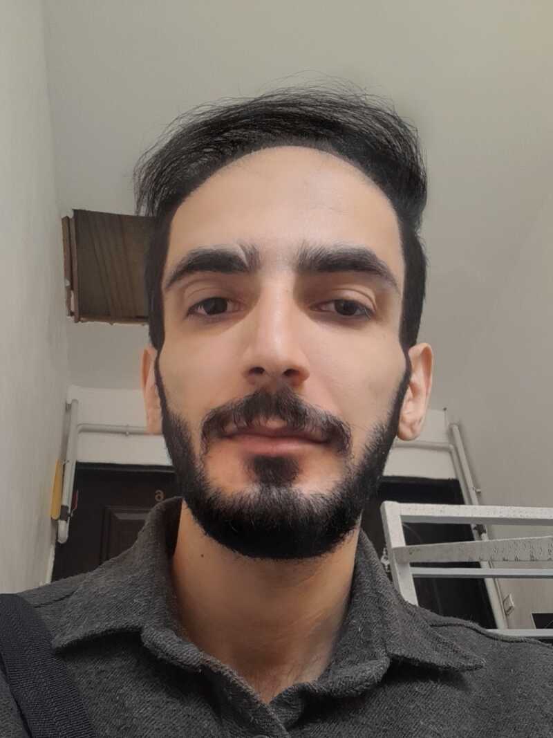 پوریا بی غم