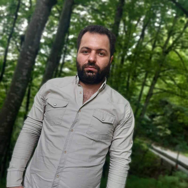 سهراب اکبری