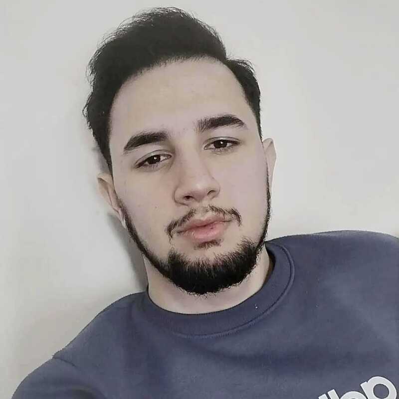 شروین علیزاده آقمشهدی